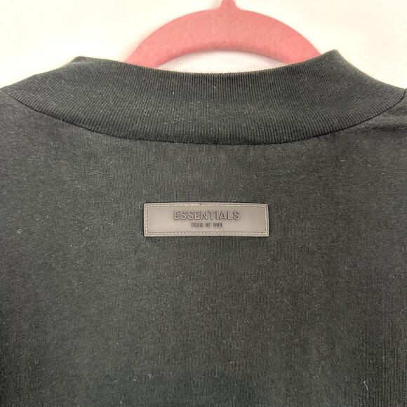 Fear of God ESSENTIALS Stretch Limo Long Sleeve Logo T-Shirt Size Large - Picture 8 of 9